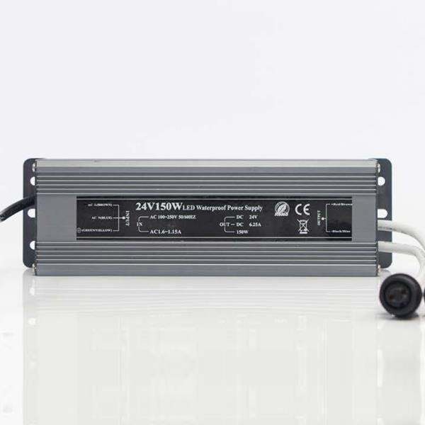 Adaptateur avec alimentation caoutchouc Verte , 24V, 150W, 3m, IP67