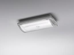 Eclairage de secours apparent / encastré 1 x 6W 560lm permanent autotest