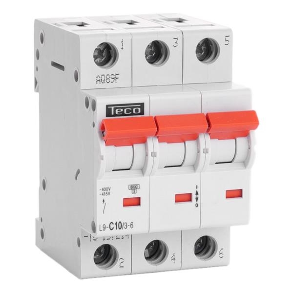 Disjoncteur 3 pôles 10A 6kA courbe C