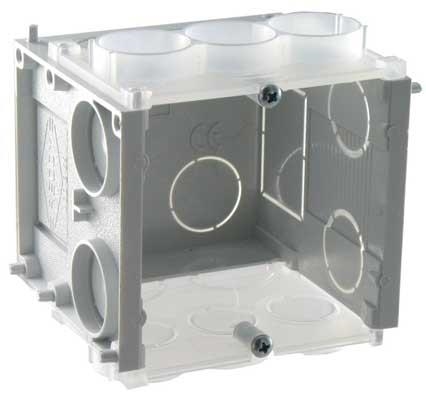 Boîte d'encastrement B65 avec 2 vis