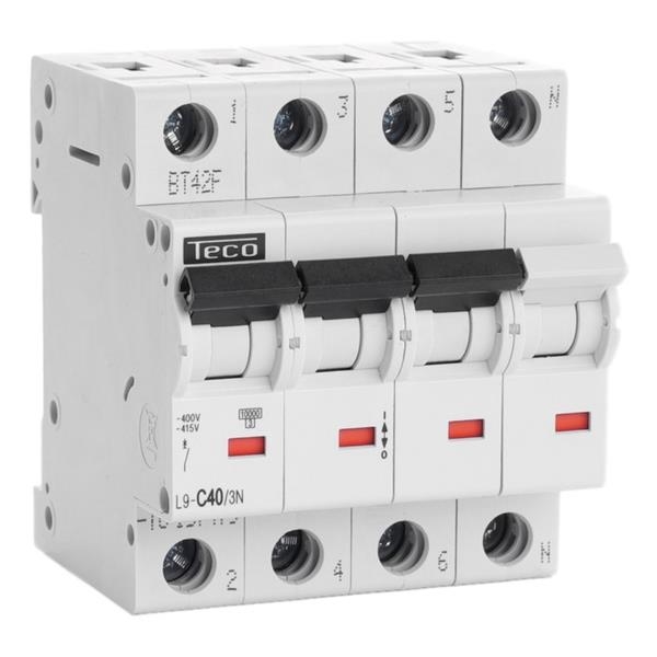 Circuit breaker 3 poles + N 40A 10kA curve C