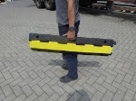Kabelbeschermer 980 x 240 x 46mm (2 compartimenten van 30 x 30mm) 7.2kg/st  max 20T