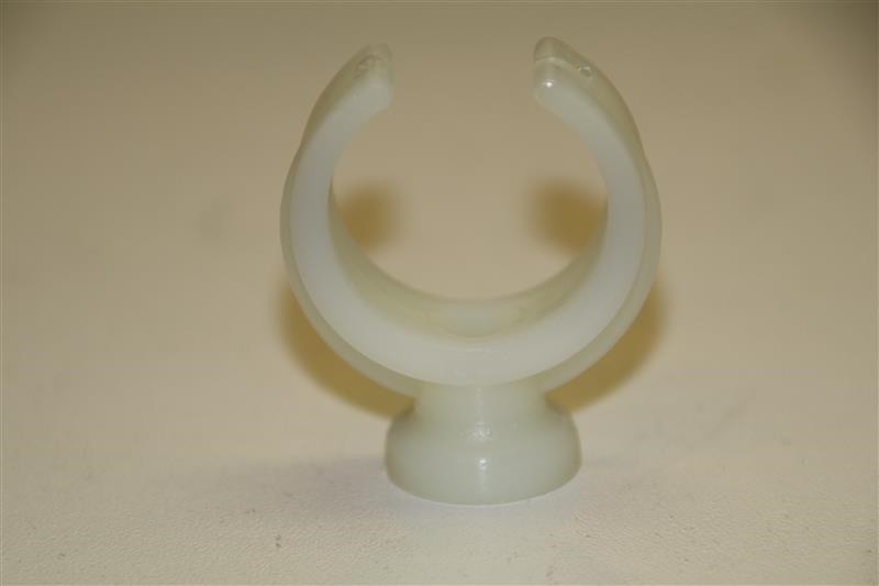 Attache simple Blanche 25 - 27mm n° 370107